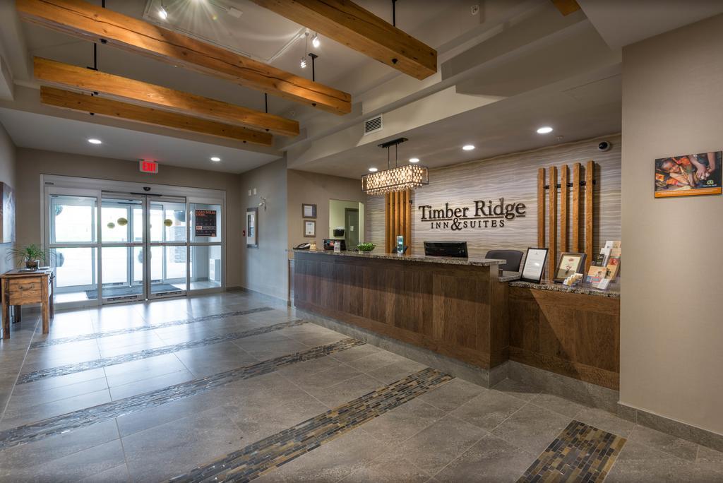 Timber Ridge Inn And Suites Fox Creek Екстериор снимка