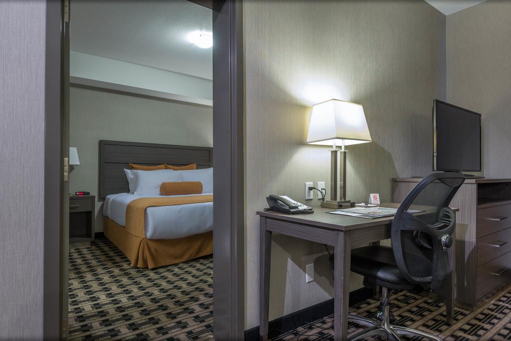 Timber Ridge Inn And Suites Fox Creek Стая снимка