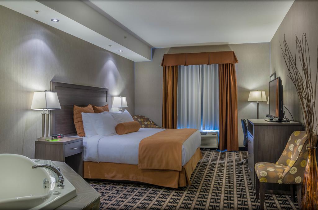Timber Ridge Inn And Suites Fox Creek Стая снимка
